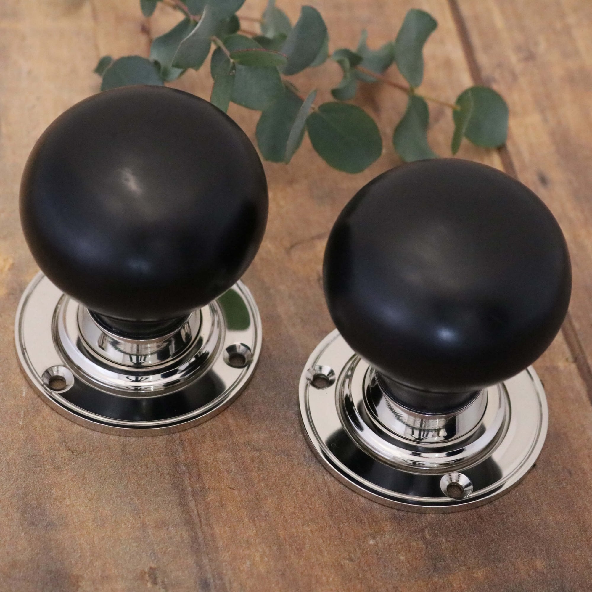 Ebony Bun Door Knobs - Nickel Rose