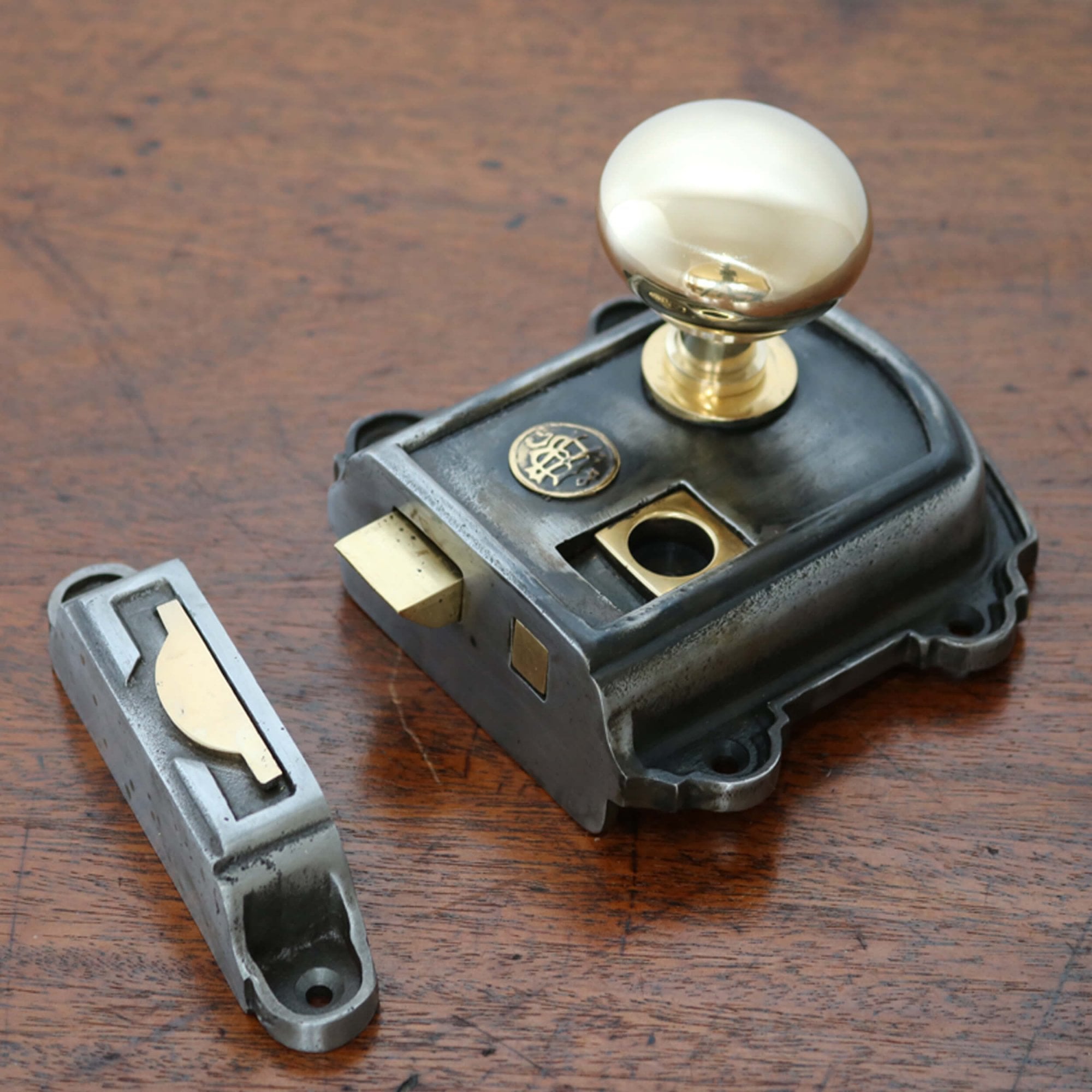 Victorian Rim Latch - Cast Iron