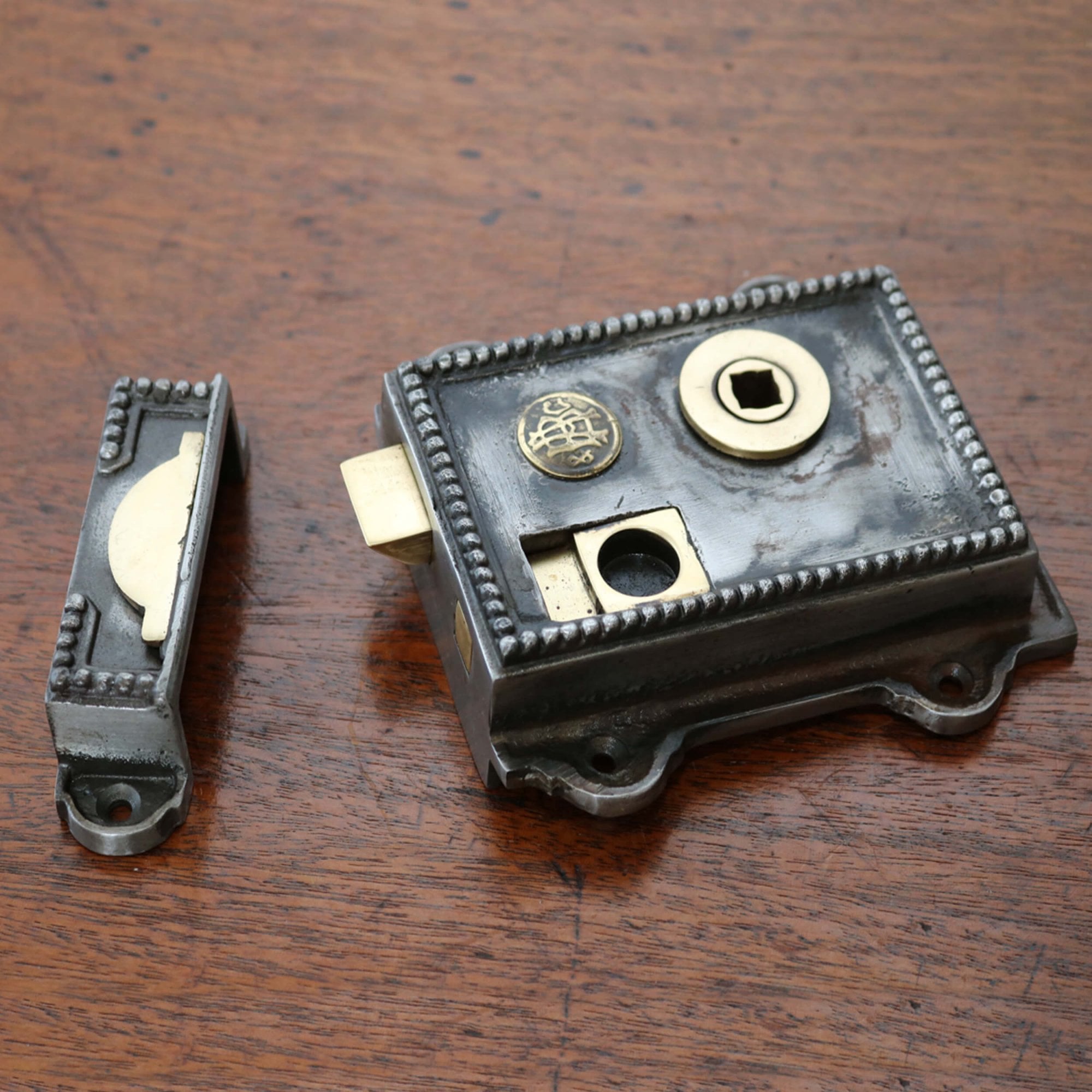Regency Cast Iron Rim Latch