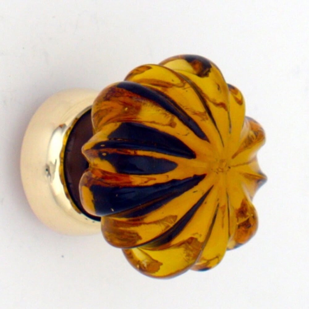 Handmade Amber Daisy Flower Cupboard Knob