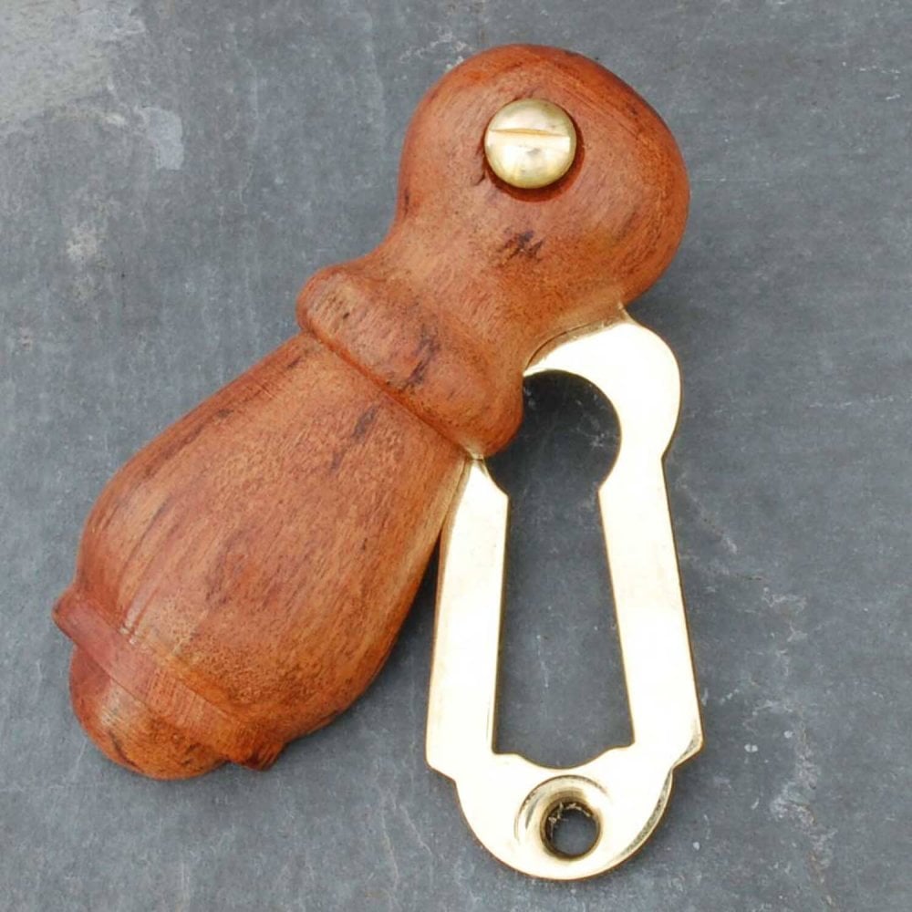 Oak Wheatsheaf Escutcheon