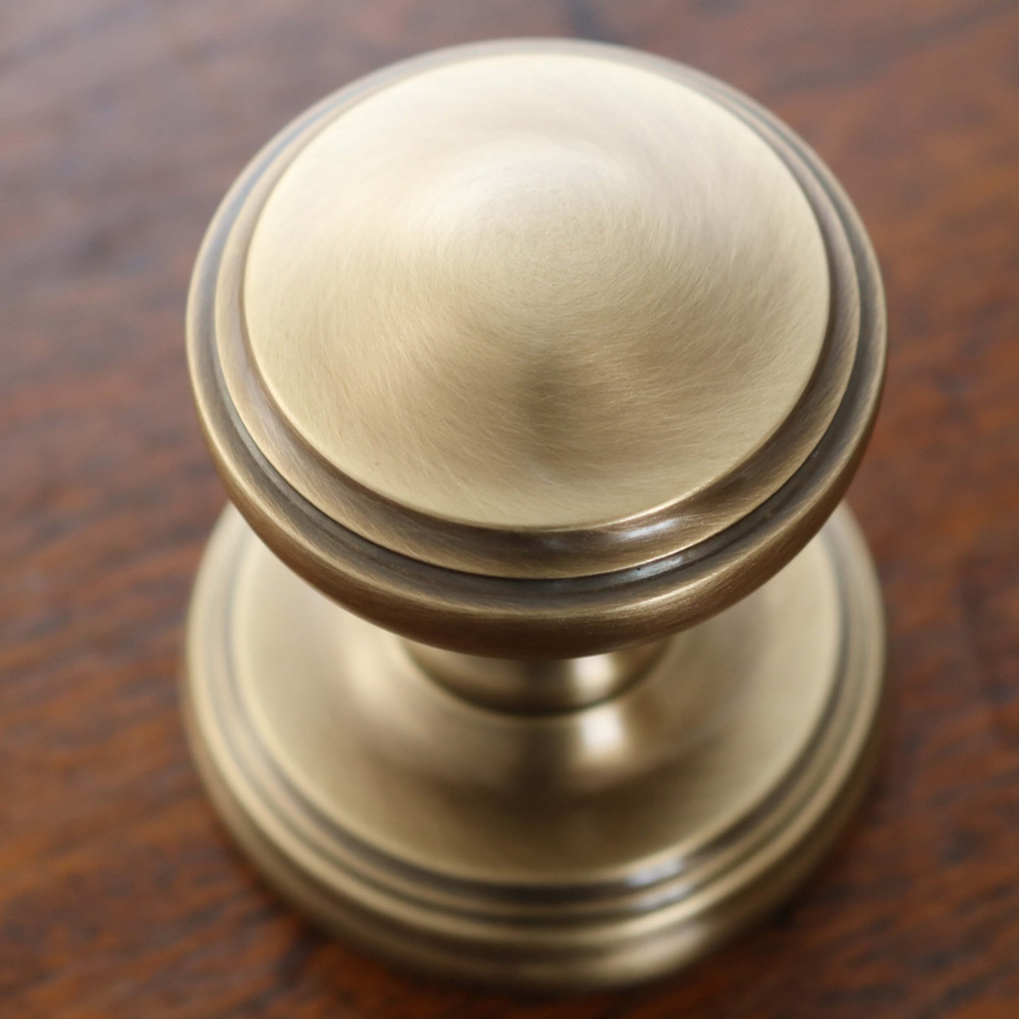 Constable Round Door Knob