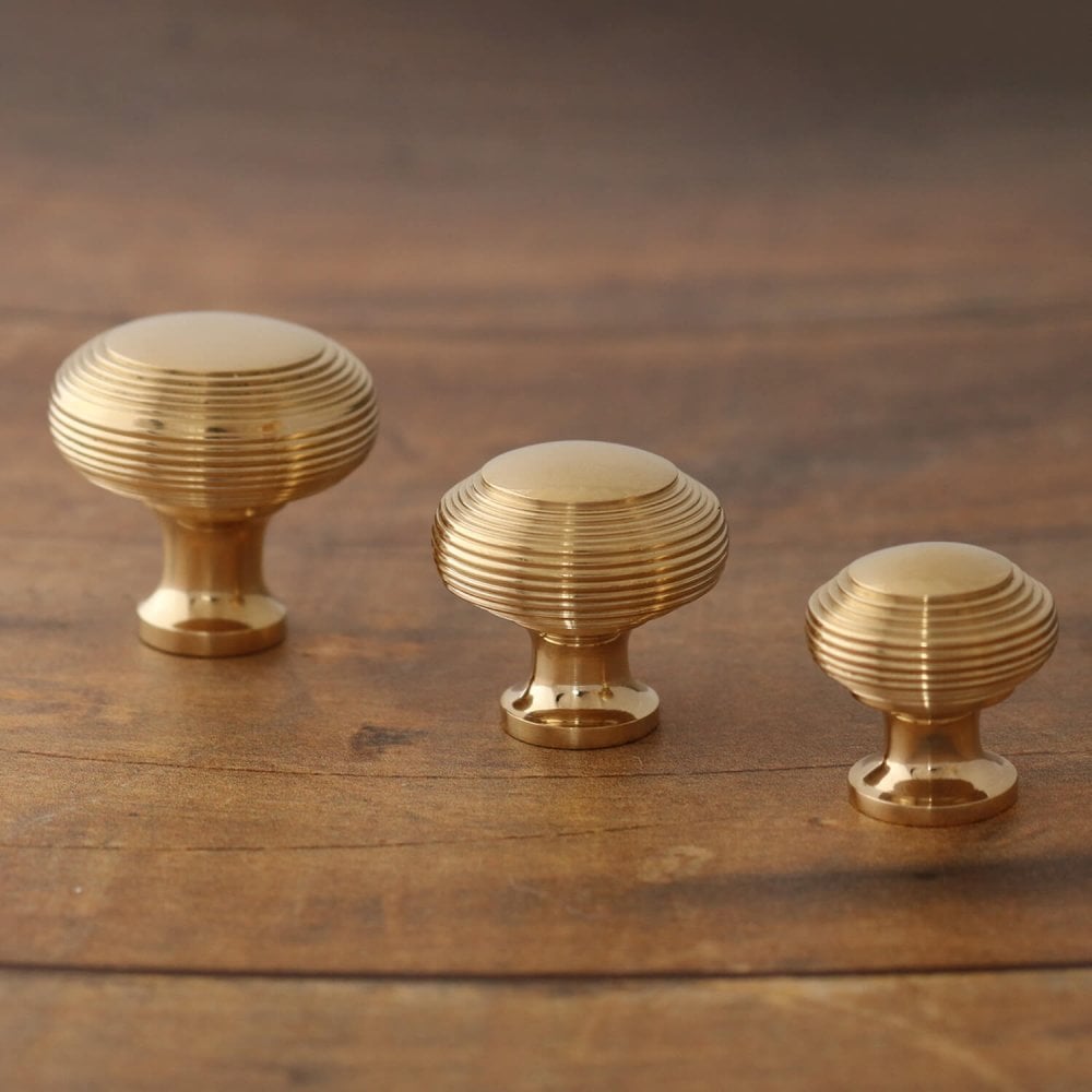 Hatton Reeded Cabinet Knob - Unlacquered Brass