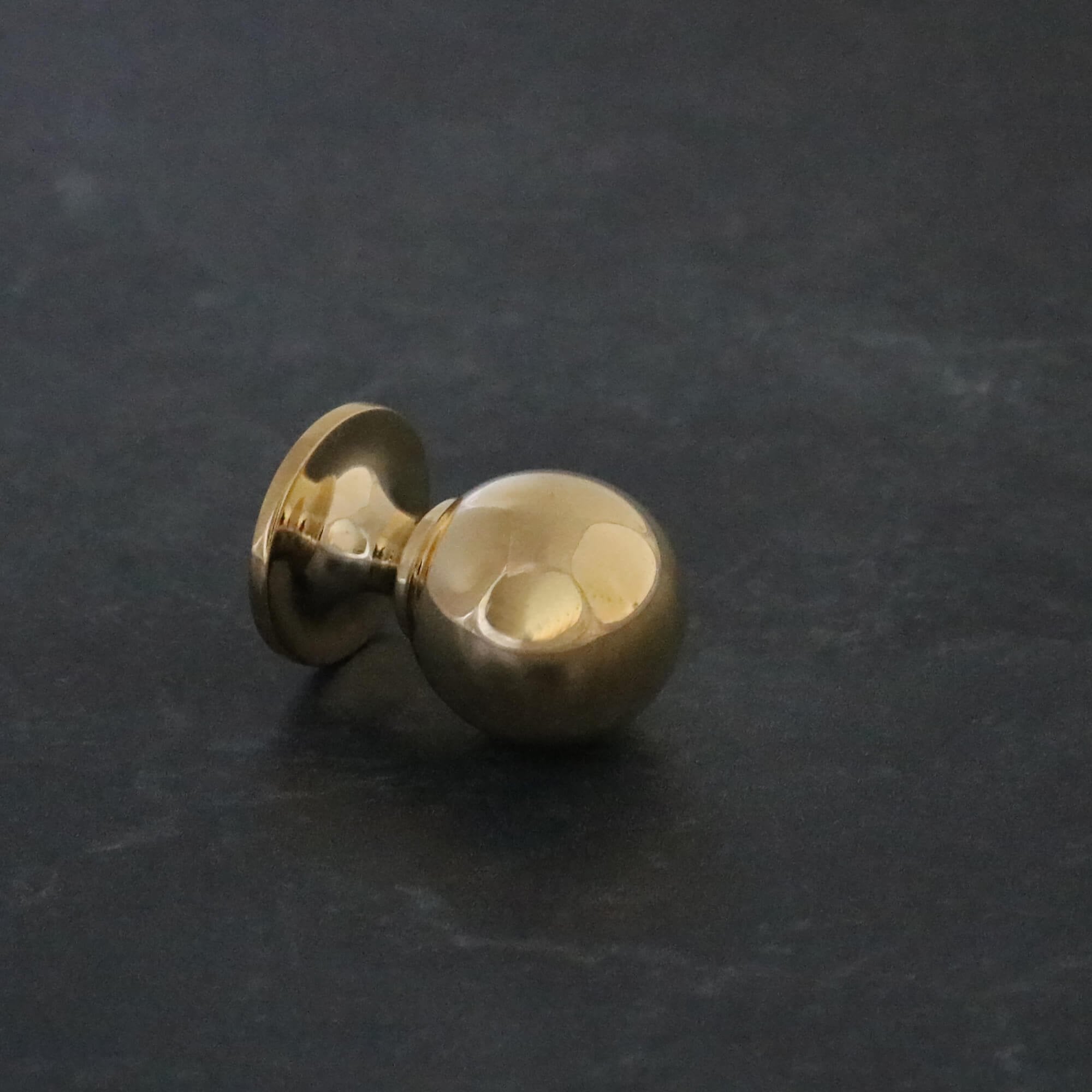 Henley Ball Cupboard Knob - Unlacquered Brass