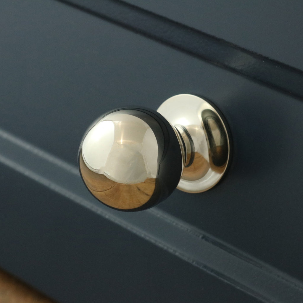 Henley Ball Cupboard Knob - Polished Nickel