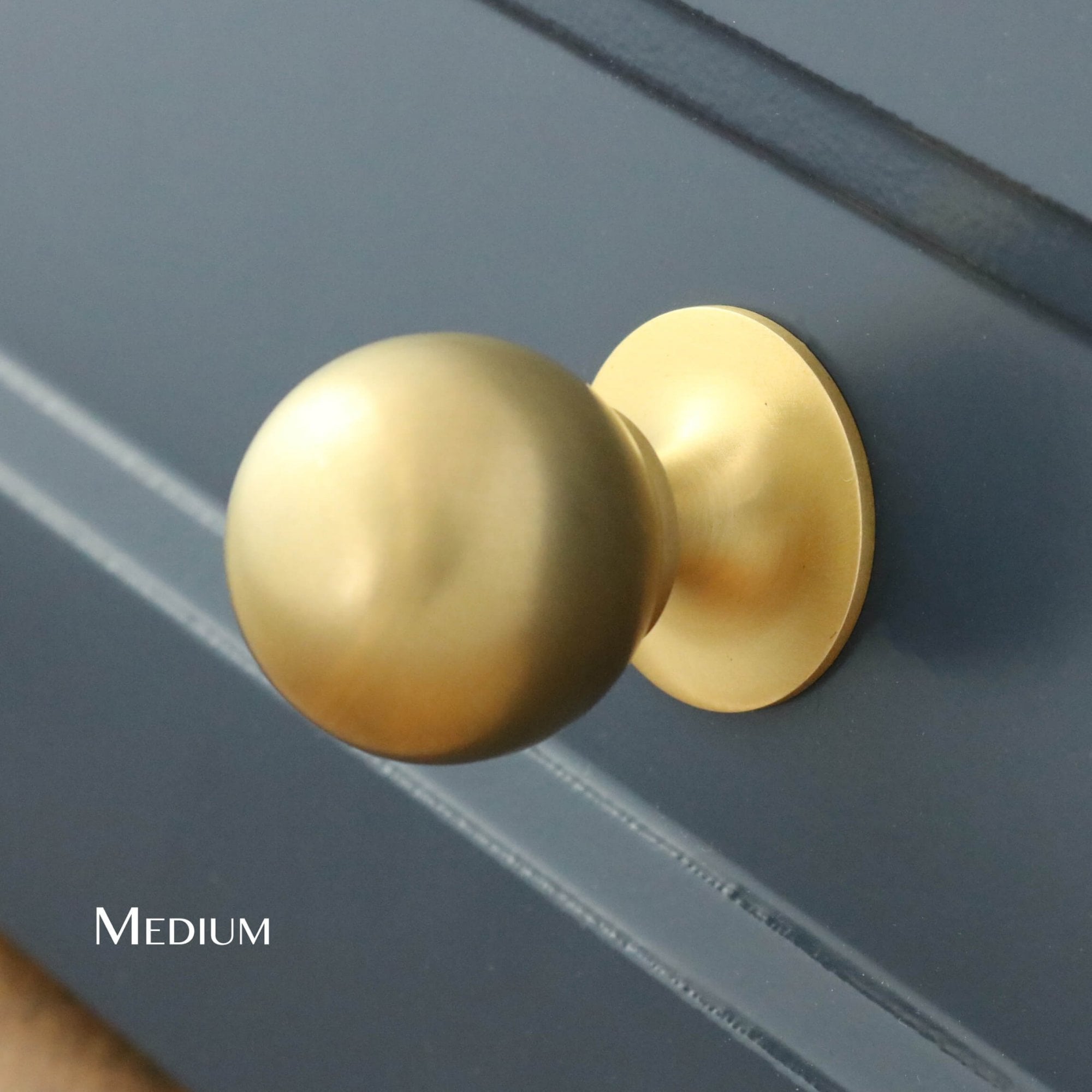 Henley Ball Cupboard Knob - Satin Brass