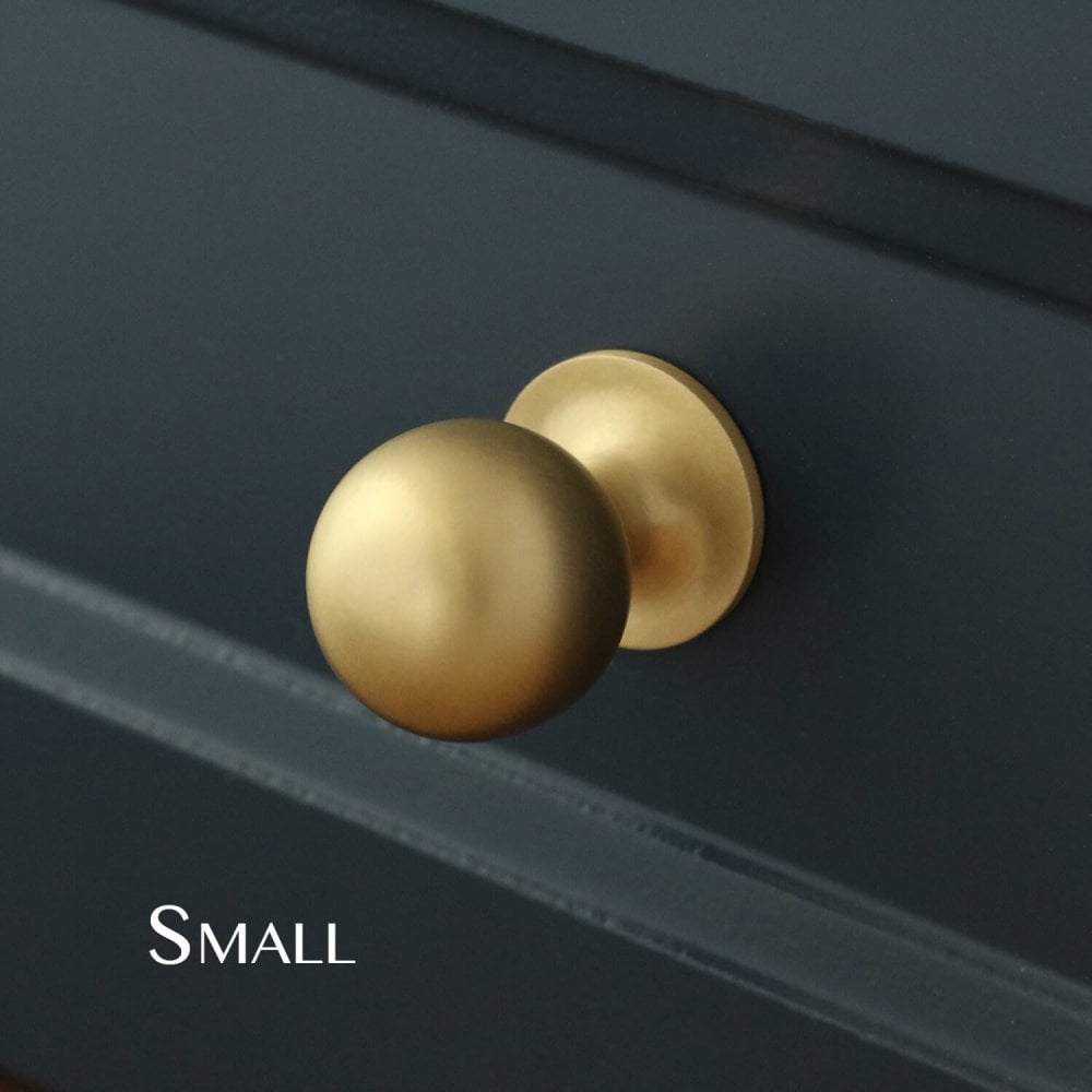 Henley Ball Cupboard Knob - Satin Brass