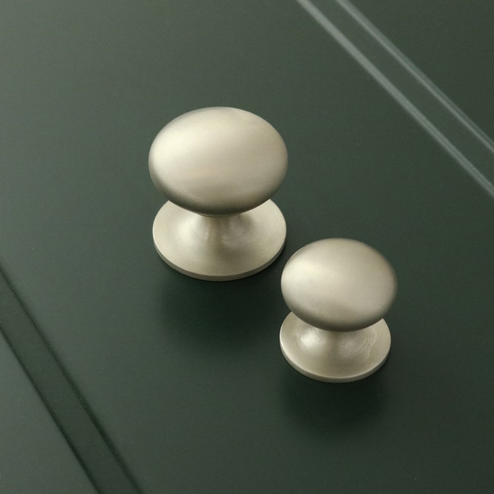 Henley Bun Cabinet Knob - Satin Nickel