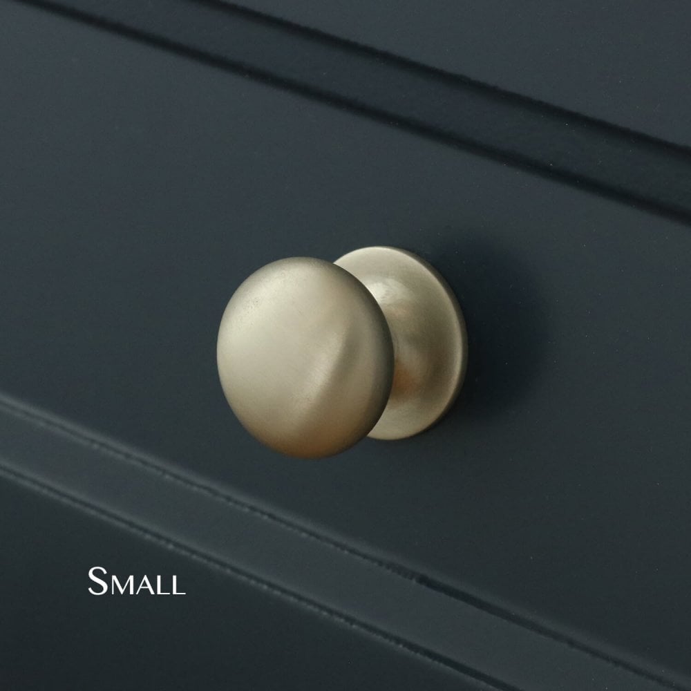Henley Bun Cabinet Knob - Satin Nickel
