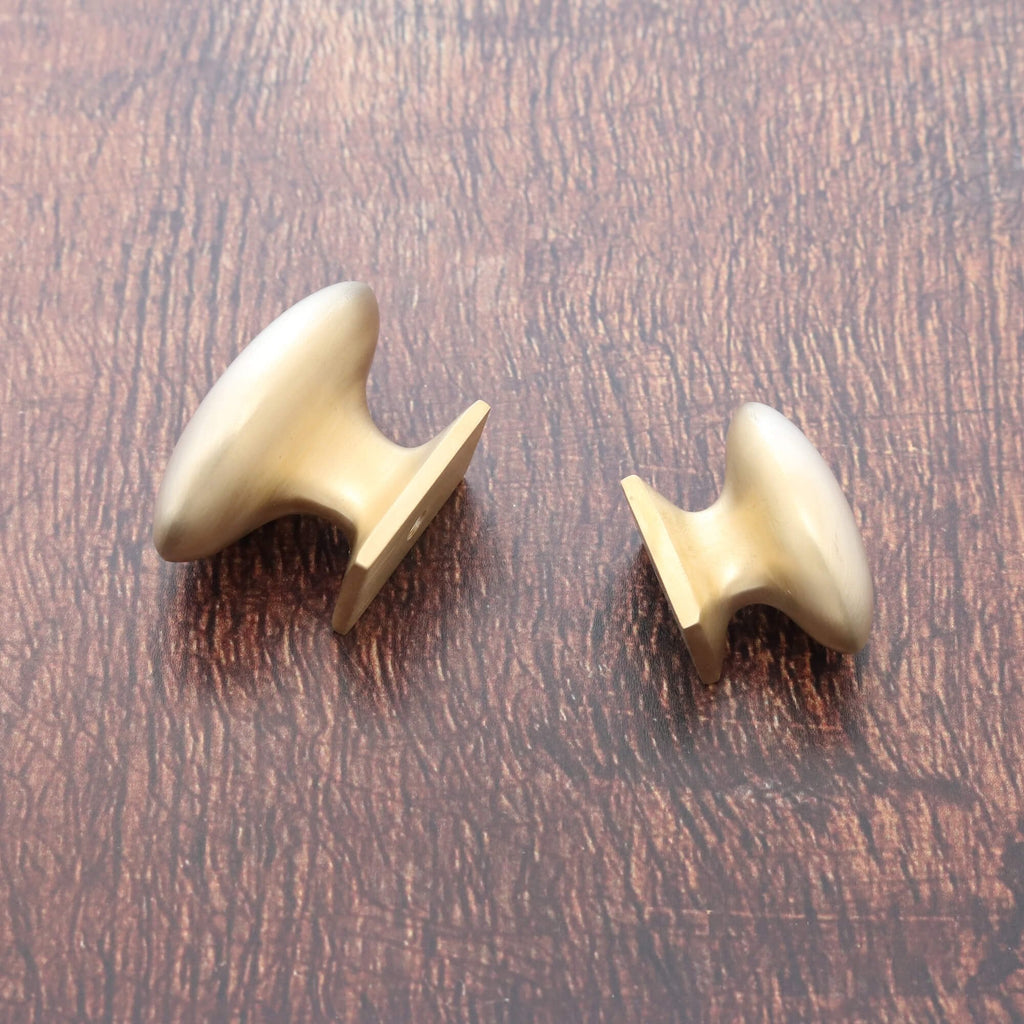 Monroe Oval Cupboard Knobs - Satin Brass