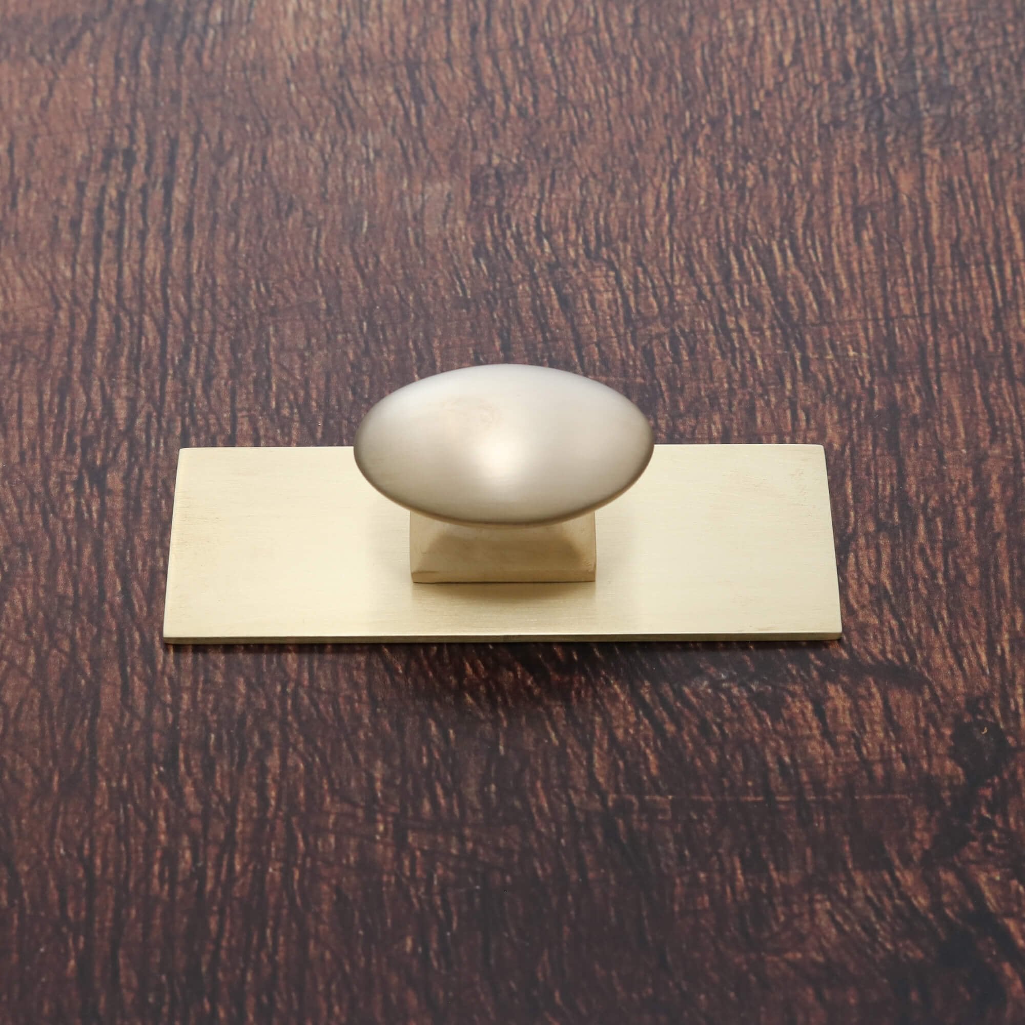 Monroe Oval Cupboard Knob on Small Backplate - Satin Brass