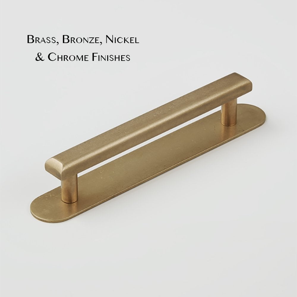 Pillow Cabinet Handle on Backplate