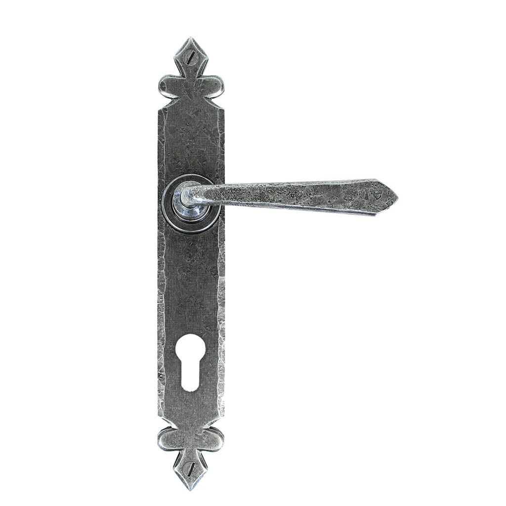 Cromwell Lever Range - Black or Pewter