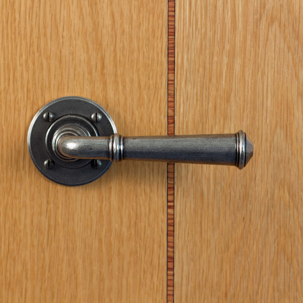 Pewter Regency Lever Set