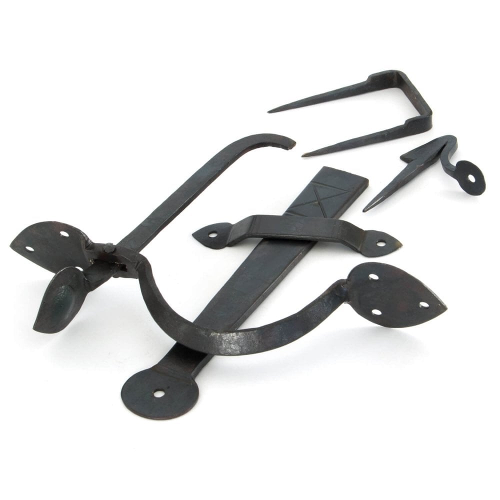XL Gothic Thumblatch