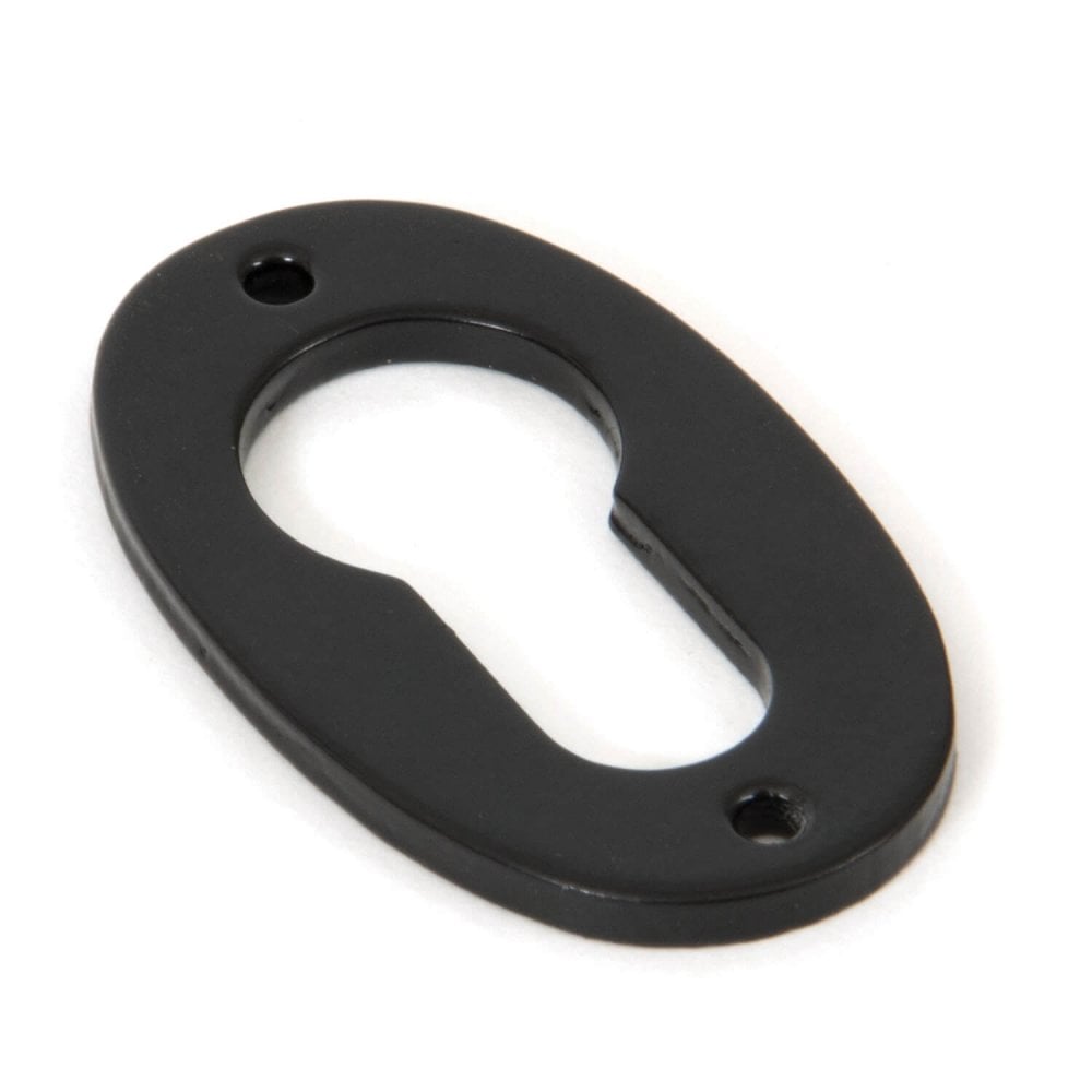 Black Oval Escutcheon