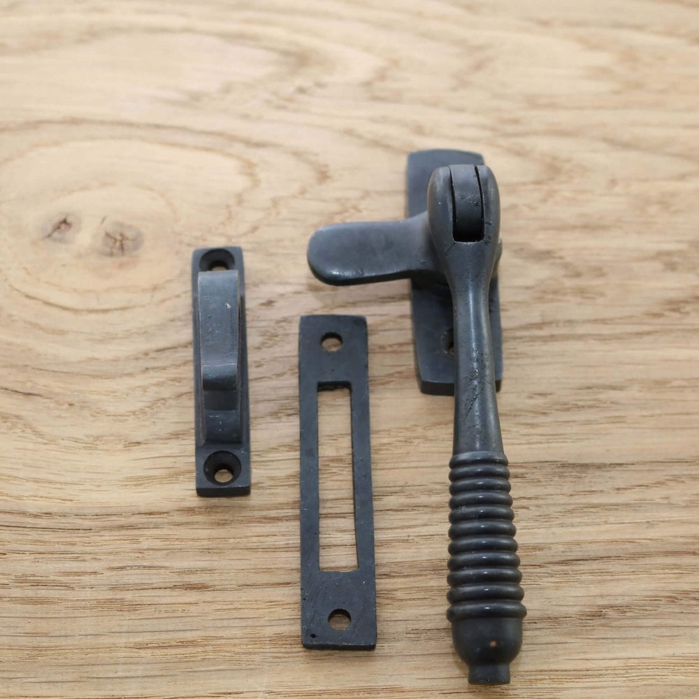 Aged Bronze Reeded Fastener