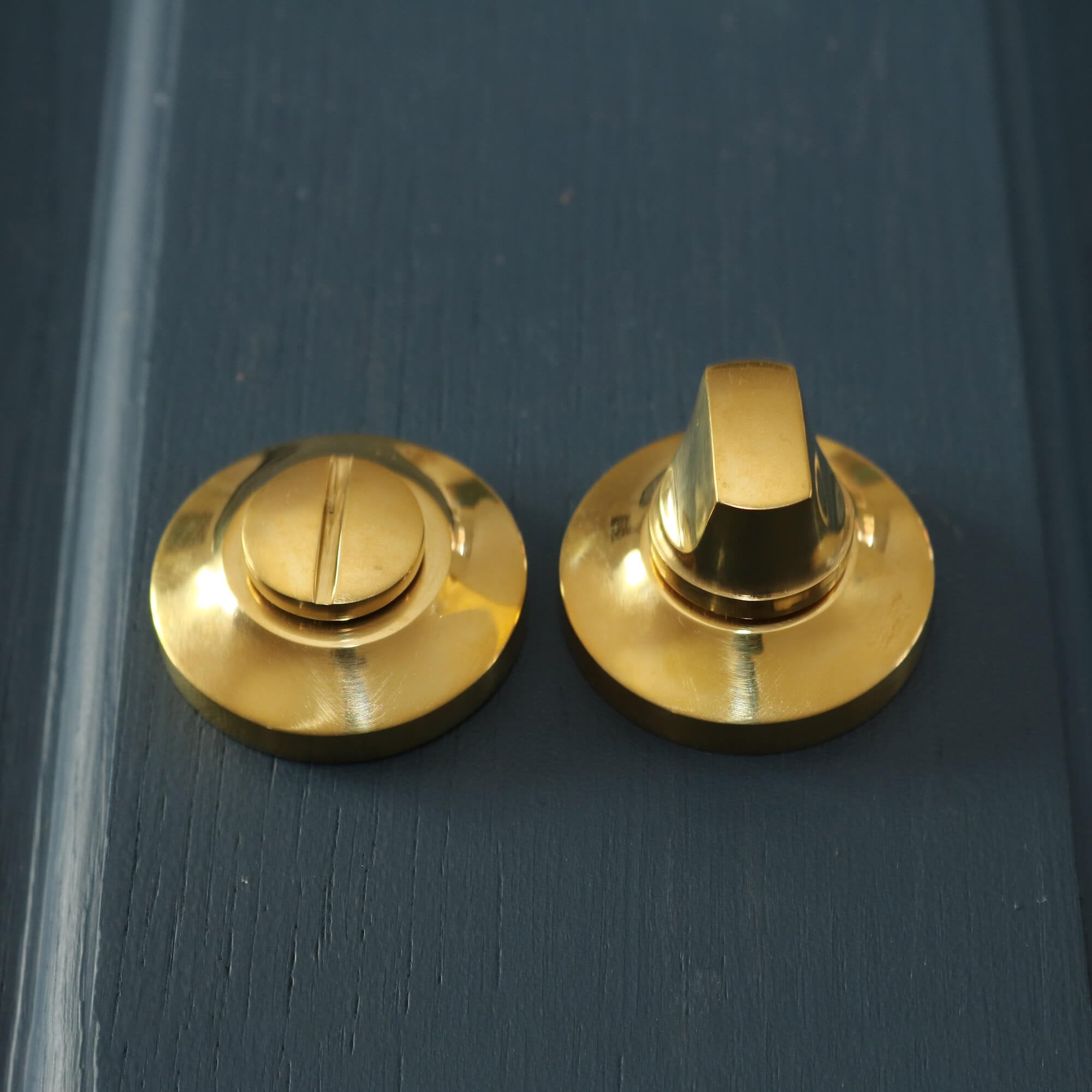 Bathroom Privacy Set on Plain Covered Rose - Unlacquered Brass