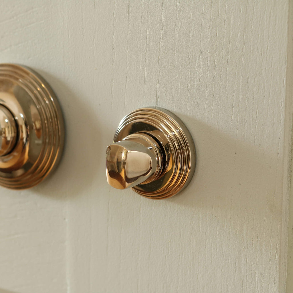 Bathroom Privacy Set on Reeded Covered Rose - Polished Nickel