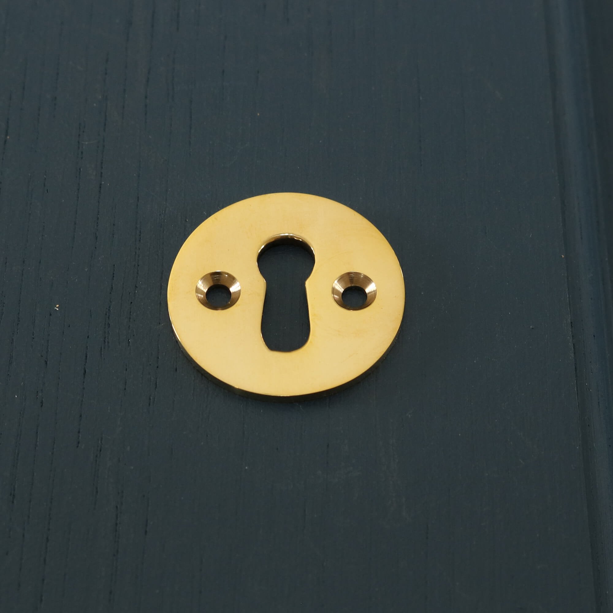 Unlacquered Brass Hatton Round Open Escutcheon