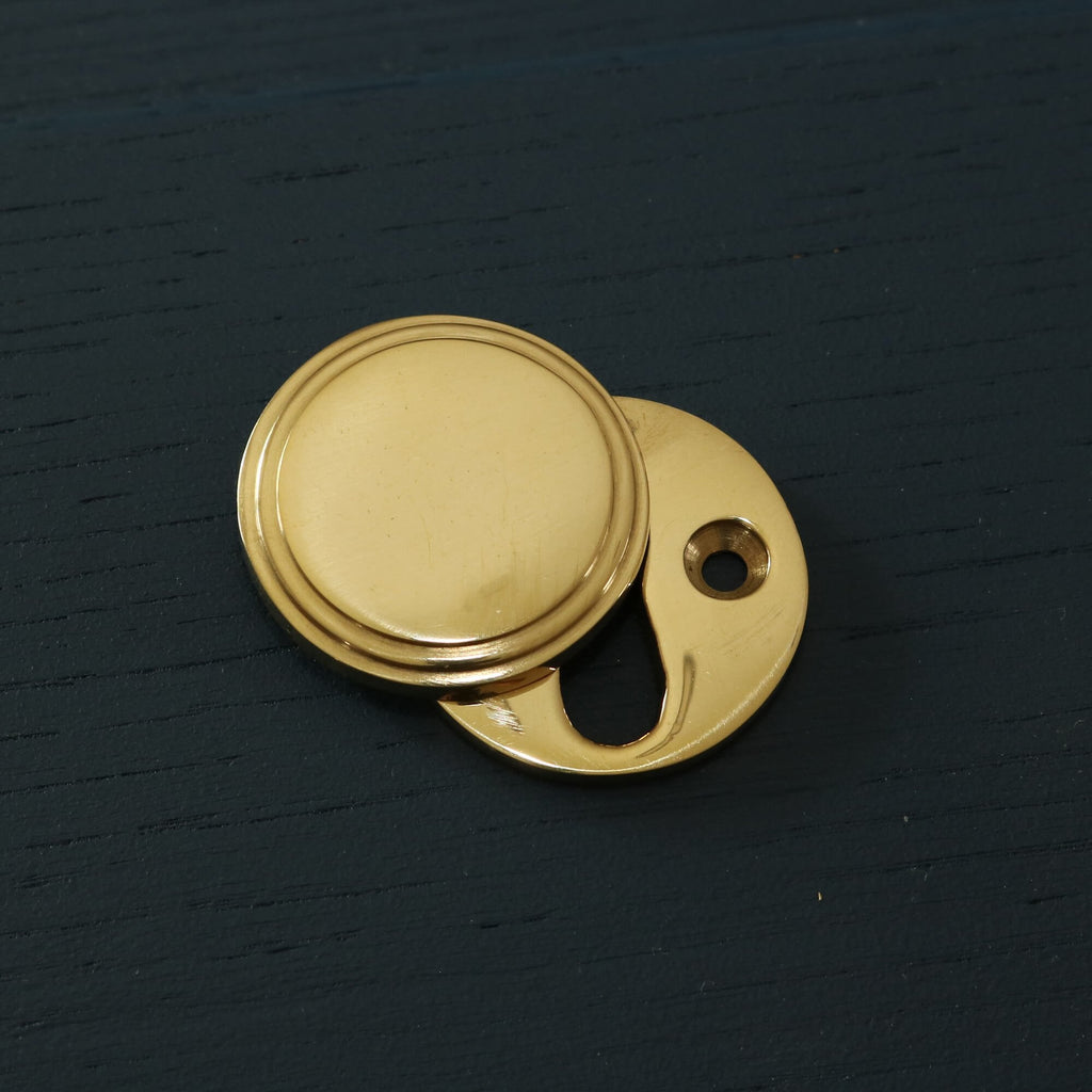 Brass Hatton Round Covered Escutcheon