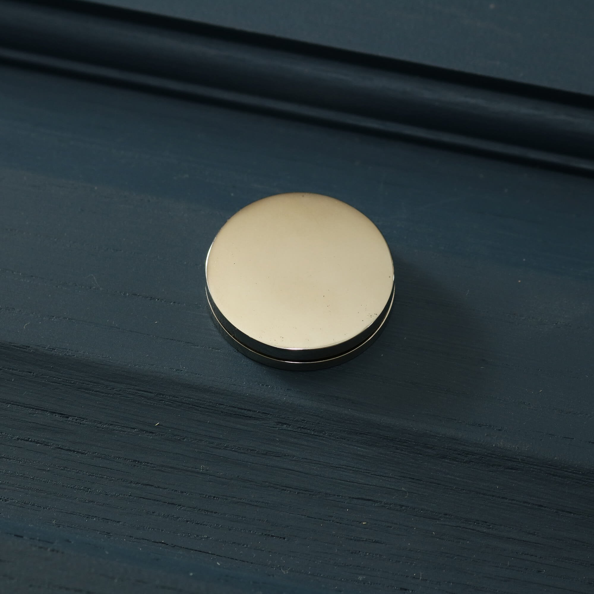 Polished Nickel Hatton Round Covered Escutcheon