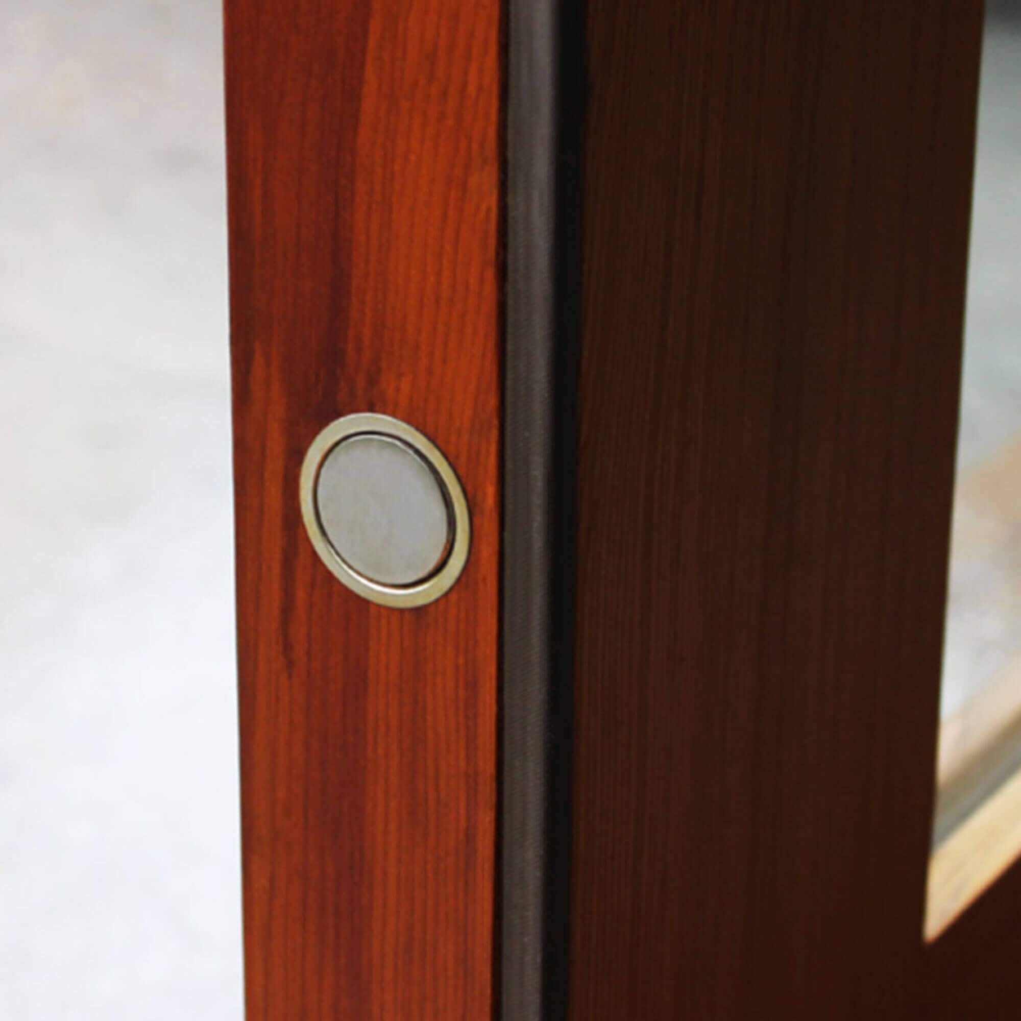 Concealed Magnetic Catch